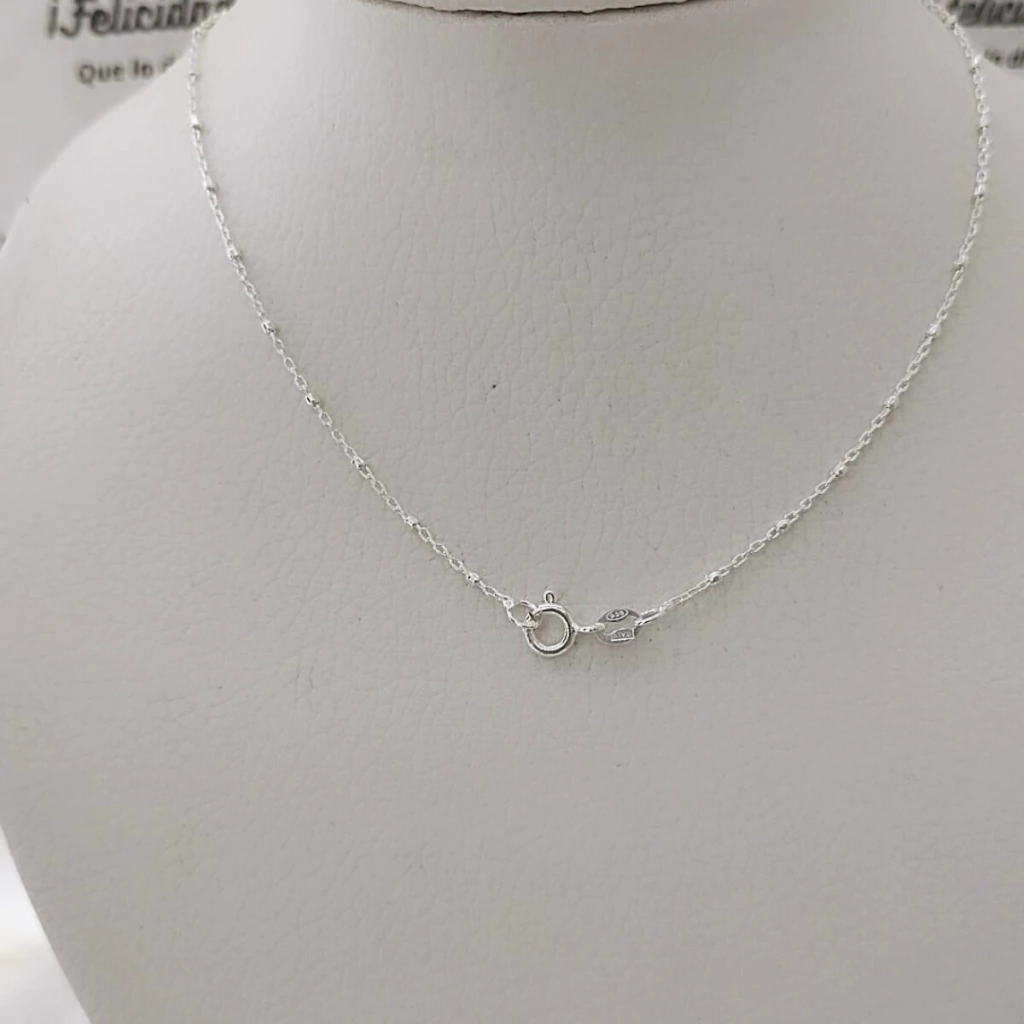 Cadena de plata arini
