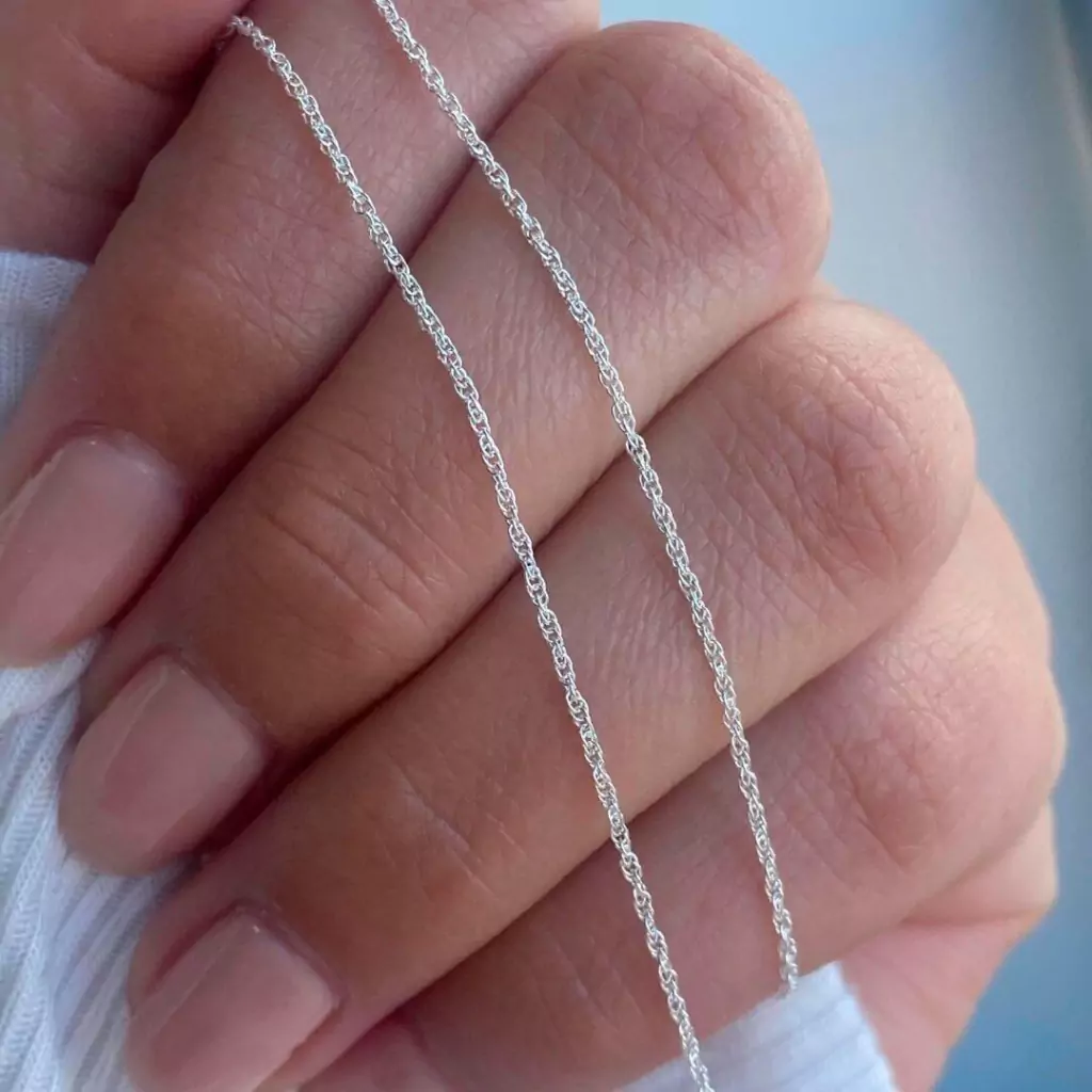 Cadena plata Retorcida