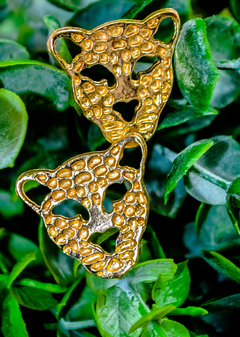 Brinco Feminino Dourado de Onça
