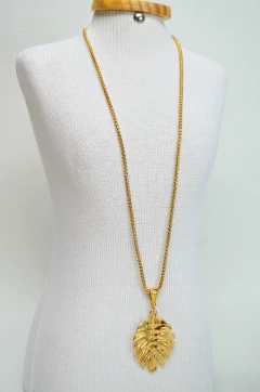 Colar Semijoia Longo, Pingente Costela de Adão - comprar online