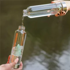 GARRAFA DE VIDRO PARA INFUSÃO BOAS VIBRAÇÕES - QUARTZO VERDE