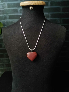 Colar Folheado , Pingente Coração Quartzo Vermelho - comprar online