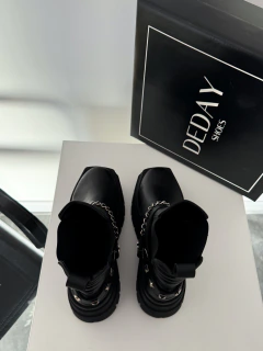 MOLLY - Deday