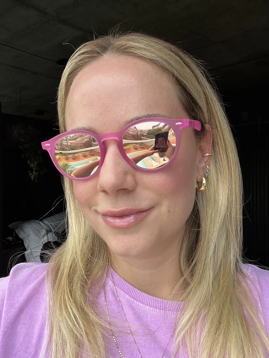 Óculos de Sol Redondo rosa e lentes rosê espelhadas