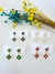 Brinco de flor com strass várias cores