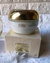 Creme Acetinado Hidratante Corporal Lily 250g - comprar online