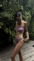 Bikini con escote en U con tiras largas regulables