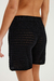 Short tejido con trama calada 