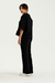 Pantalon y cardigan tejido con trama horizontal. En negro o natural