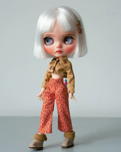 Orange cropped pants - buy online