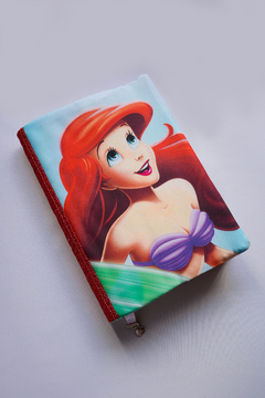 Capa pra livros - personagens e filmes - Dulce Tyler Dolls & Studio