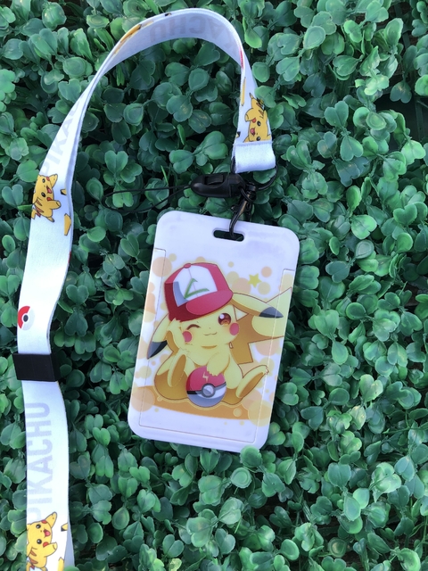 Pikachu Gorra Porta Sube c/ Colgante - comprar online