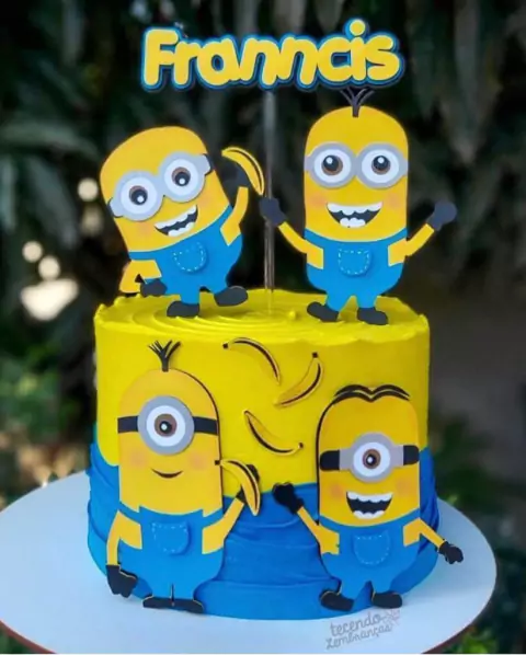 Arquivo de Corte: Topo de Bolo Minions em Camadas 005 - comprar online