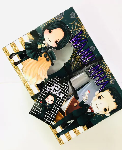 Arquivo de Corte | Caixa Mini Confeiteiro Wandinha - comprar online