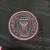  "Escudo do Inter Miami e logo da Adidas na camisa reserva, temporada 2025."