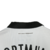 Detalhe da Nuca Branca com o Lema "Borussia Verbindet" em Preto da Camisa 3 Borussia Dortmund 2024-2025 PUMA
