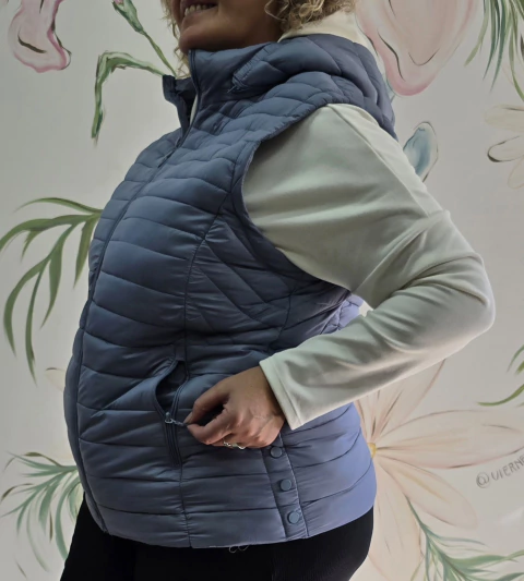 Chaleco -Plumita- con botones y piel - comprar online