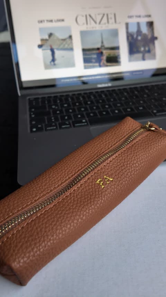 Imagen de THE PENCIL BAG