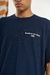Remera Oversize "Friends" azul con estampa en el frente y la espalda, confeccionada en jersey de algodón peinado
