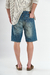 Bermuda jean Slash mom en denim rígido índigo color celeste, estilo casual y moderno.