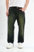 Jean Mom Race negro en denim rígido, pantalón mom fit con diseño clásico y cómodo.