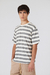Remera oversize rayada de Orso Bianco, diseño casual y moderno con etiqueta termotransferible en el pecho.