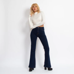 CALÇA SKINNY BOOT LAVAGEM ESCURA CL04008 na internet