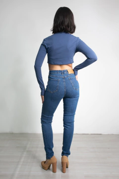 CALÇA SUPER SKINNY LAVAGEM MÉDIA BARRA RETA CL03090 - Lady Rock | Stay Rockin' 