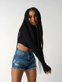 BLUSA MANGA LONGA PRETA CROPPED GOLA ALTA - comprar online