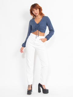 BLUSA MANGA LONGA COM AMARRAÇÃO FRONTAL BL40041