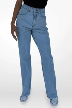 Calça Reta barra fio Lavagem Clara Cl01037