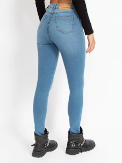 CALÇA CINTURA ALTA HOT PANT LAV. MÉDIA CL11106 - Lady Rock | Stay Rockin' 