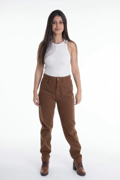 Calça Mom Marrom Escuro Cl14094 - comprar online