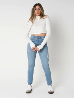 CALÇA SUPER SKINNY LAVAGEM MÉDIA BARRA RETA CL03084 na internet