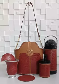 Kit Mateira Aragana na internet