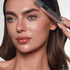 Rosegold París · Goldbrow · Mascara Crecimiento De Cejas
