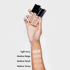 Wet N Wild Photofocus Concealer Light Ivory/ Marfil Claro (840B) - akthon