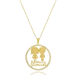 COLAR REDONDO CRAVEJADO COM FILHOS E NOME PERSONALIZADO - CL BANHADO 303 OURO 18K