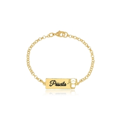PULSEIRA COM NOME PERSONALIZADO E BONECO MENINA VAZADO - PL 183 BANHADO OURO 18K