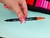 Imagem do KIT CANETAS BRUSH PEN PONTA DUPLA 60 CORES - COM ESTOJO