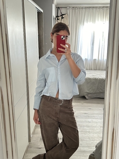 Camisa Corta Celeste