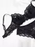 Conjunto Luna Preto na internet