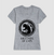 T-shirt cinza feminina com estampa de um gato negro e as palavras "MOTHER OF CATS".