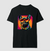Camiseta masculina preta com estampa de um bulldog francês usando óculos escuros e um lenço colorido.