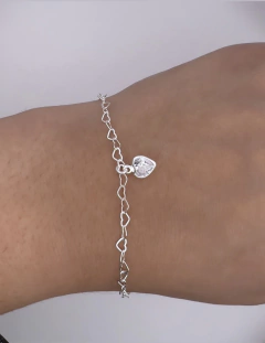 Pulseira com Zircônia em coração - Prata 925 - comprar online