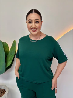 Conjunto Margot Moletinho Calça com Bolso Quadrado e Blusa na internet