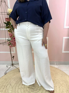 Pantalona Mariana Plus Size Crepe Marant Botão Duplo na internet