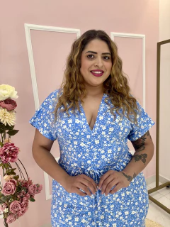 Vestido Júlia Fluity Manga Kimono Decote em V com Amarração na Cintura Plus Size - loja online