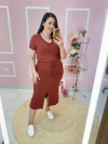 Conjunto Helen Plus Size Moletinho Blusa Decote V Saia Bolsos - comprar online