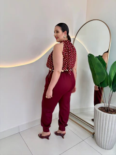 Calça Plus Size Alfaiataria Cenoura